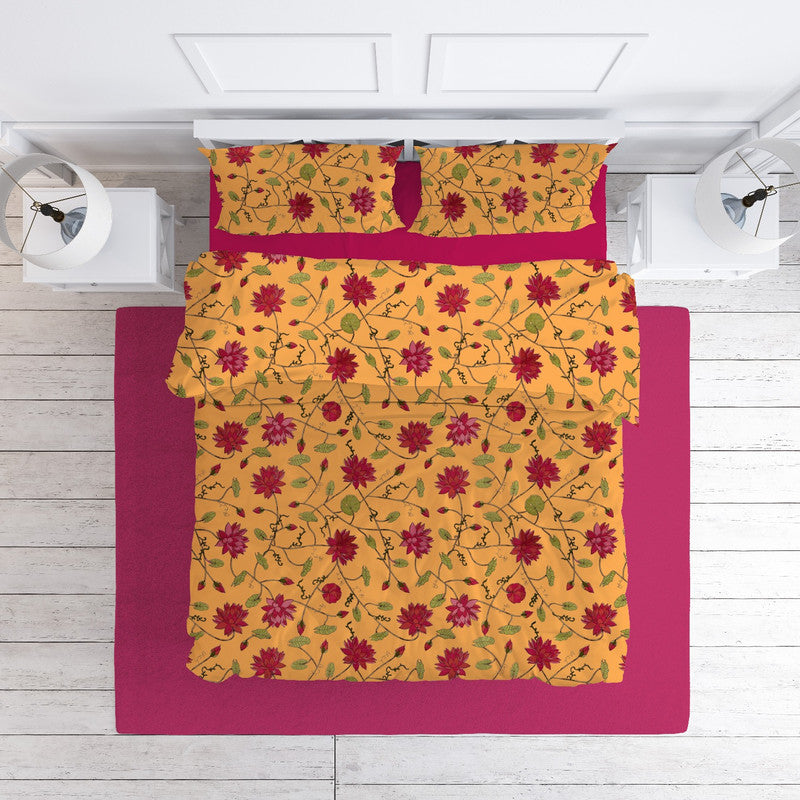 Lotus cotton velvet bedcover in Marigold